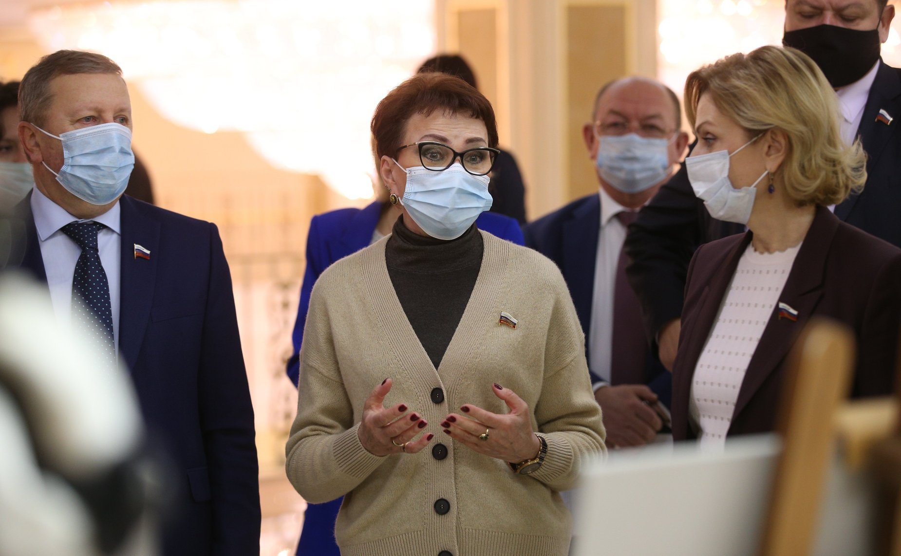 Открытие в Совете Федерации фотовыставки «Между небесами и землей»