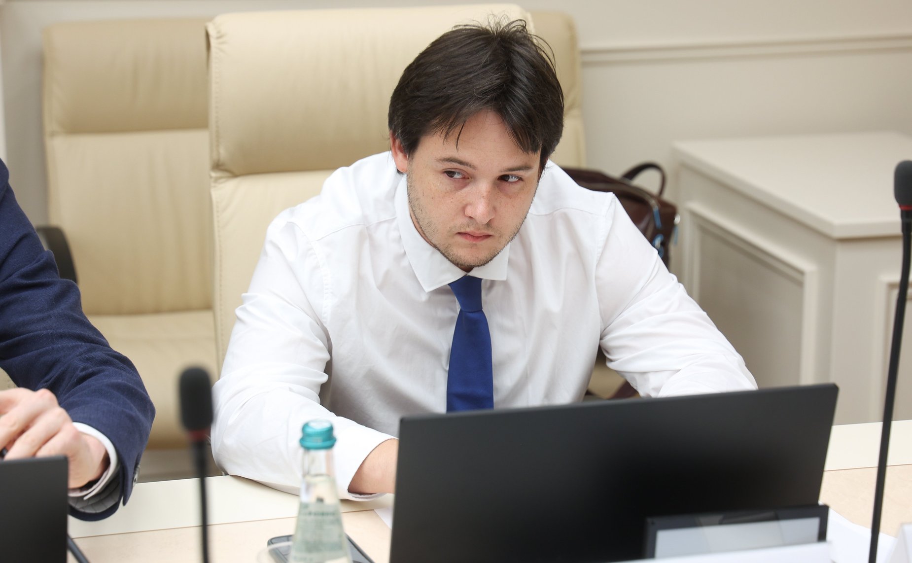 Заседание секции «Искусственный интеллект» на тему: «Обсуждение актуальных вопросов право применения в сфере искусственного интеллекта»