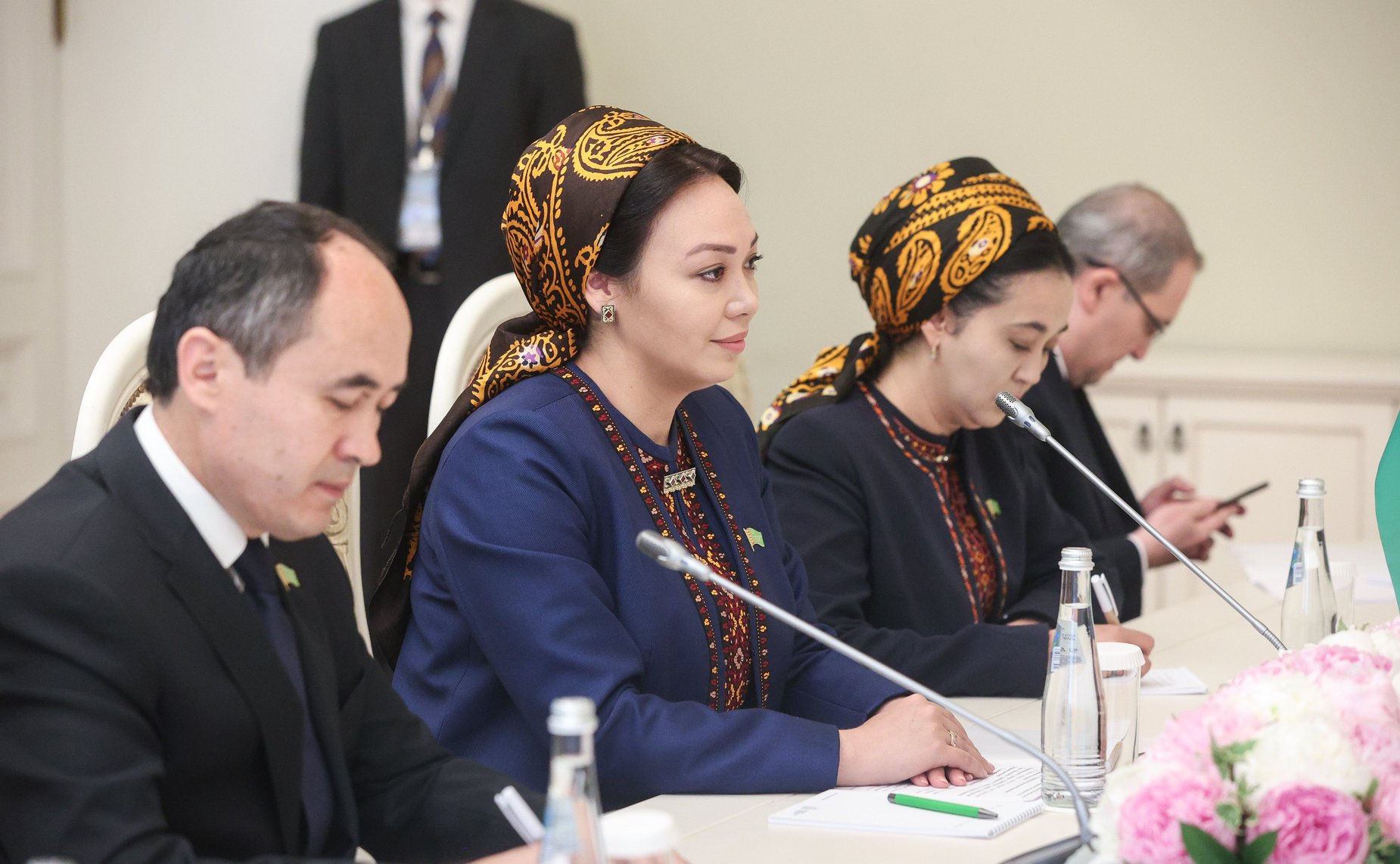 Валентина Матвиенко провела встречу с Председателем Меджлиса Туркменистана Дуньягозель Гулмановой