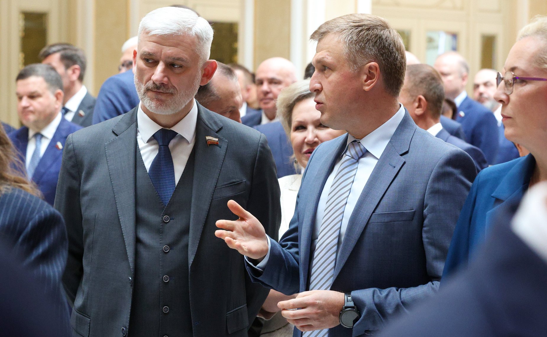 Валентина Матвиенко и Игорь Шувалов осмотрели выставку проектов, получивших поддержку институтов развития ВЭБ.РФ