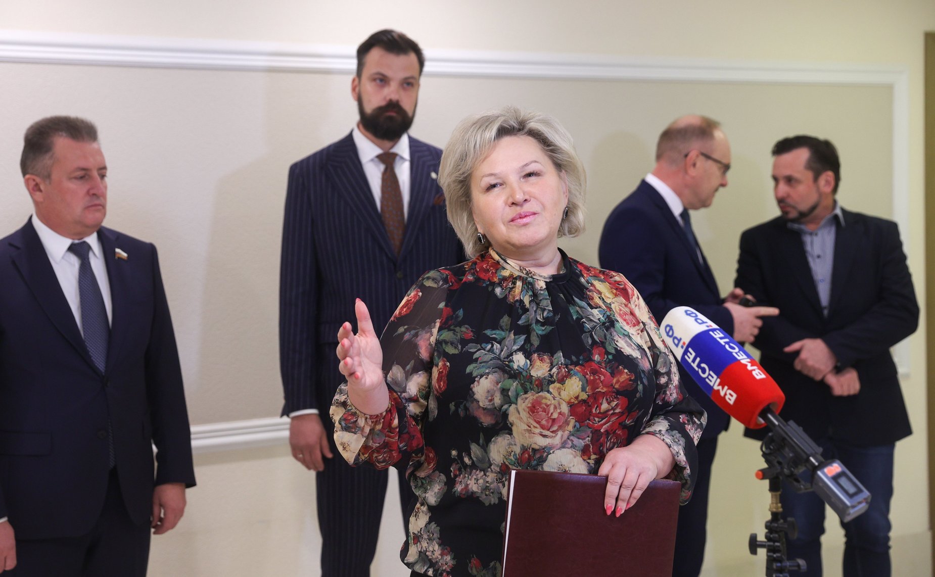 Елена Писарева