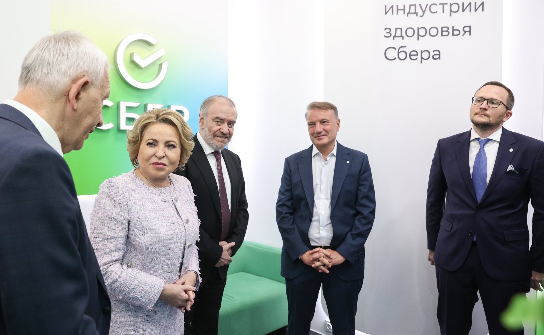 Валентина Матвиенко приняла участие в открытии Центра Искусственного интеллекта Сбера в ФГБУ «НМИЦ им. В. А. Алмазова»