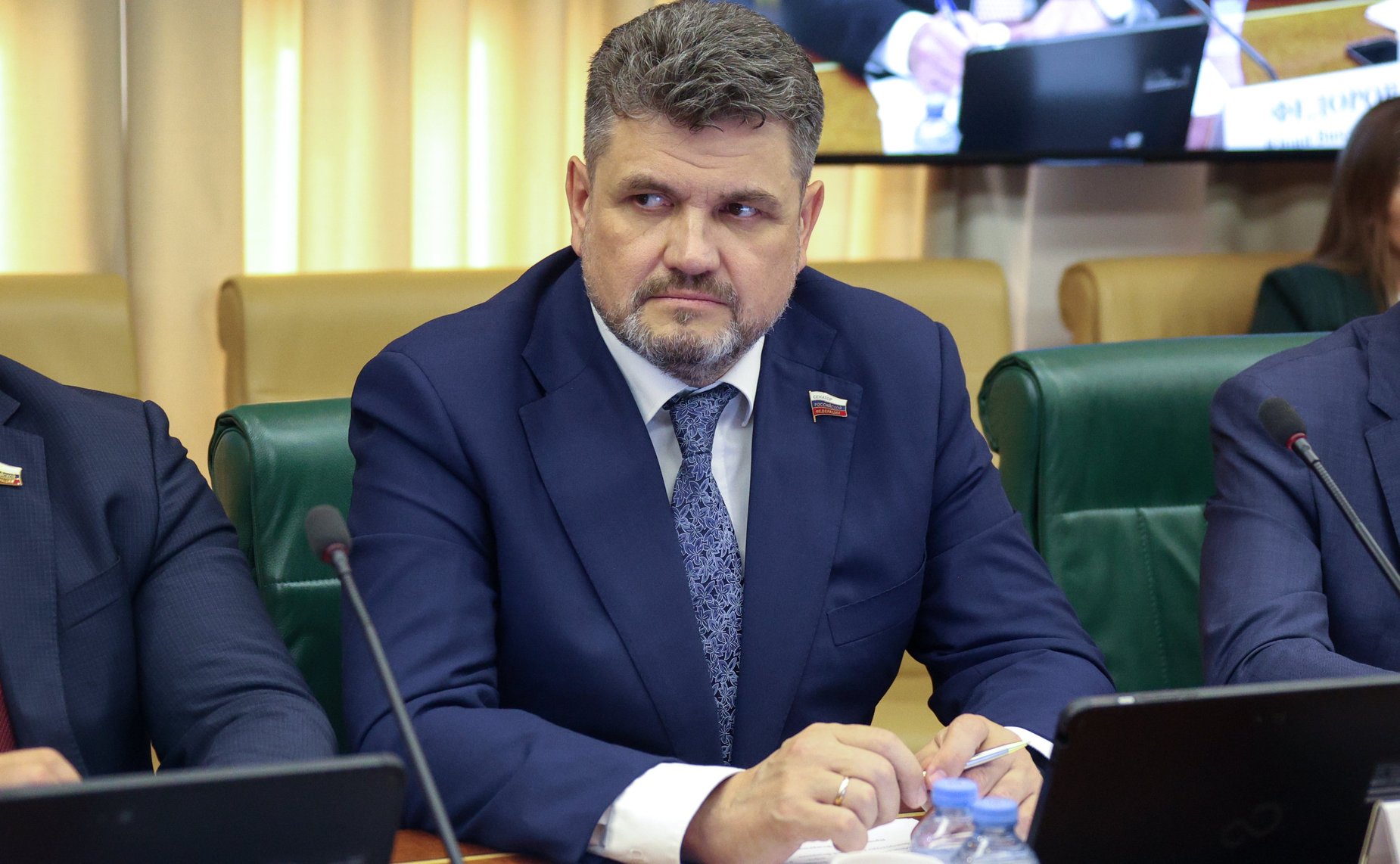 Александр Жуков