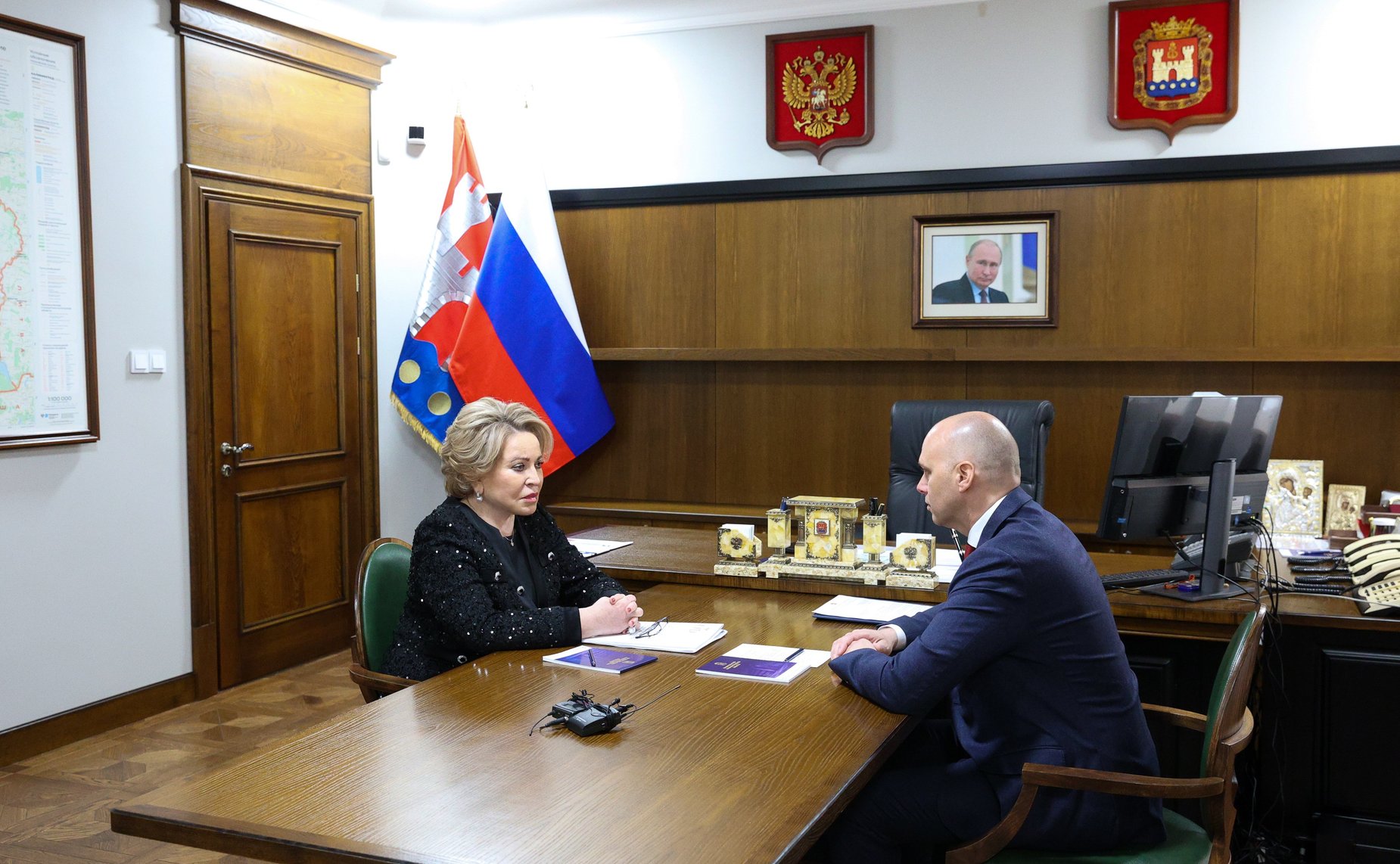 В ходе рабочей поездки в регион Председатель Совета Федерации Валентина Матвиенко провела встречу с губернатором Калининградской области Алексеем Беспрозванных