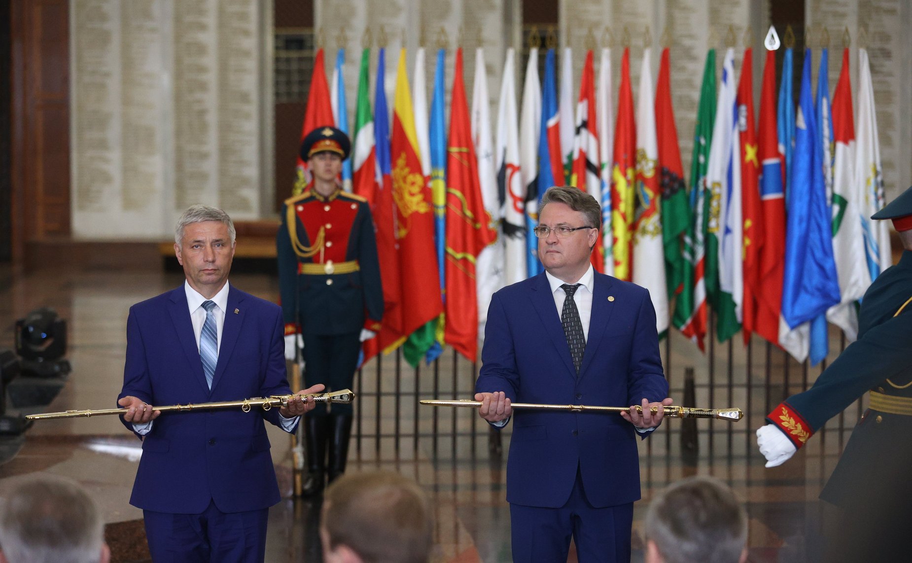 Торжественная церемония передачи «Мечей Победы» Городам воинской славы