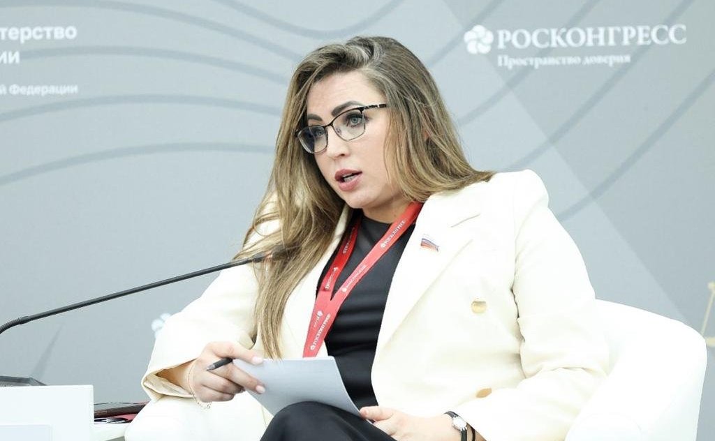 Елена Шумилова выступила на XI Петербургском международном юридическом форуме