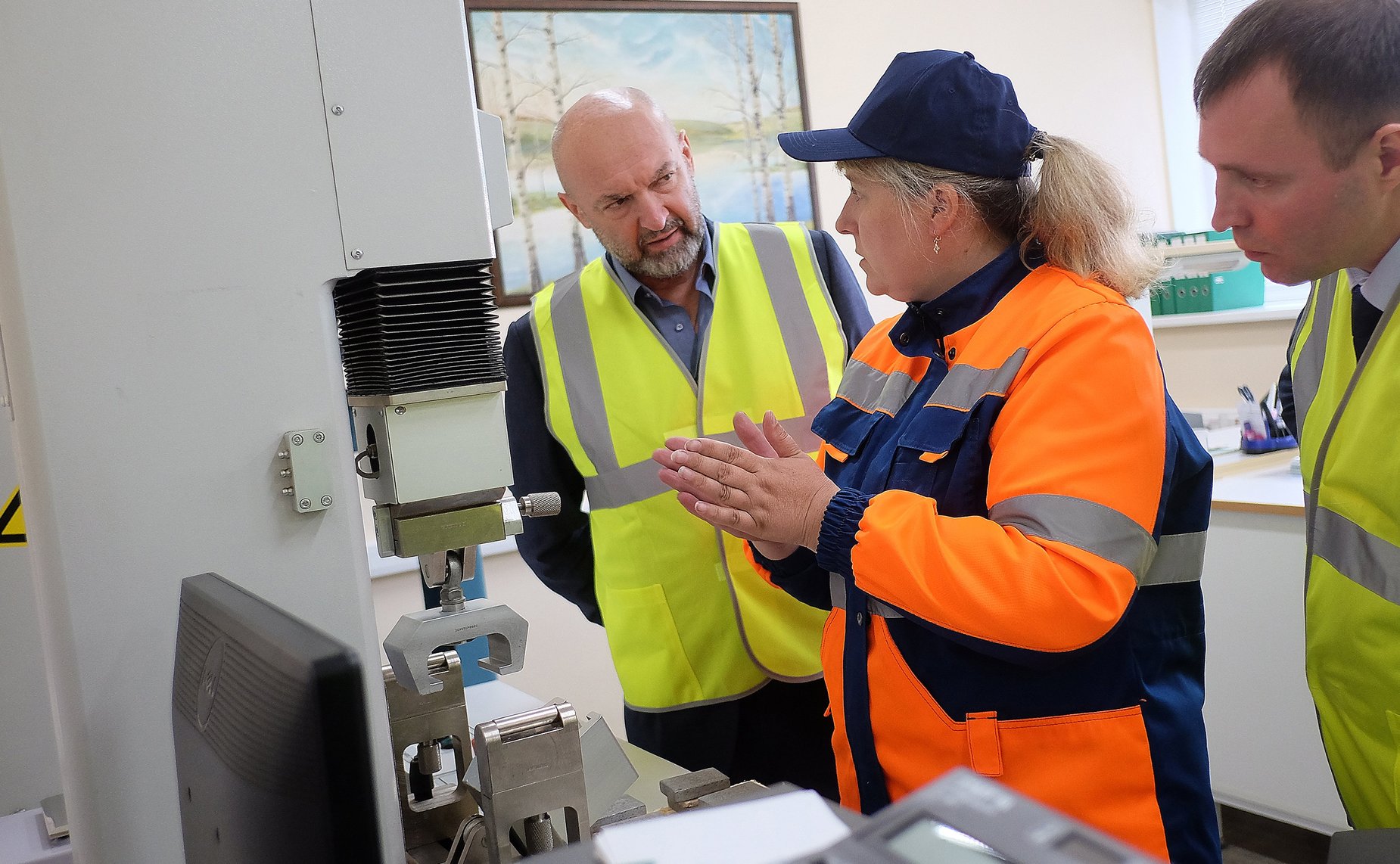 Сенаторы посетили деревоперерабатывающие предприятия в Кировской области