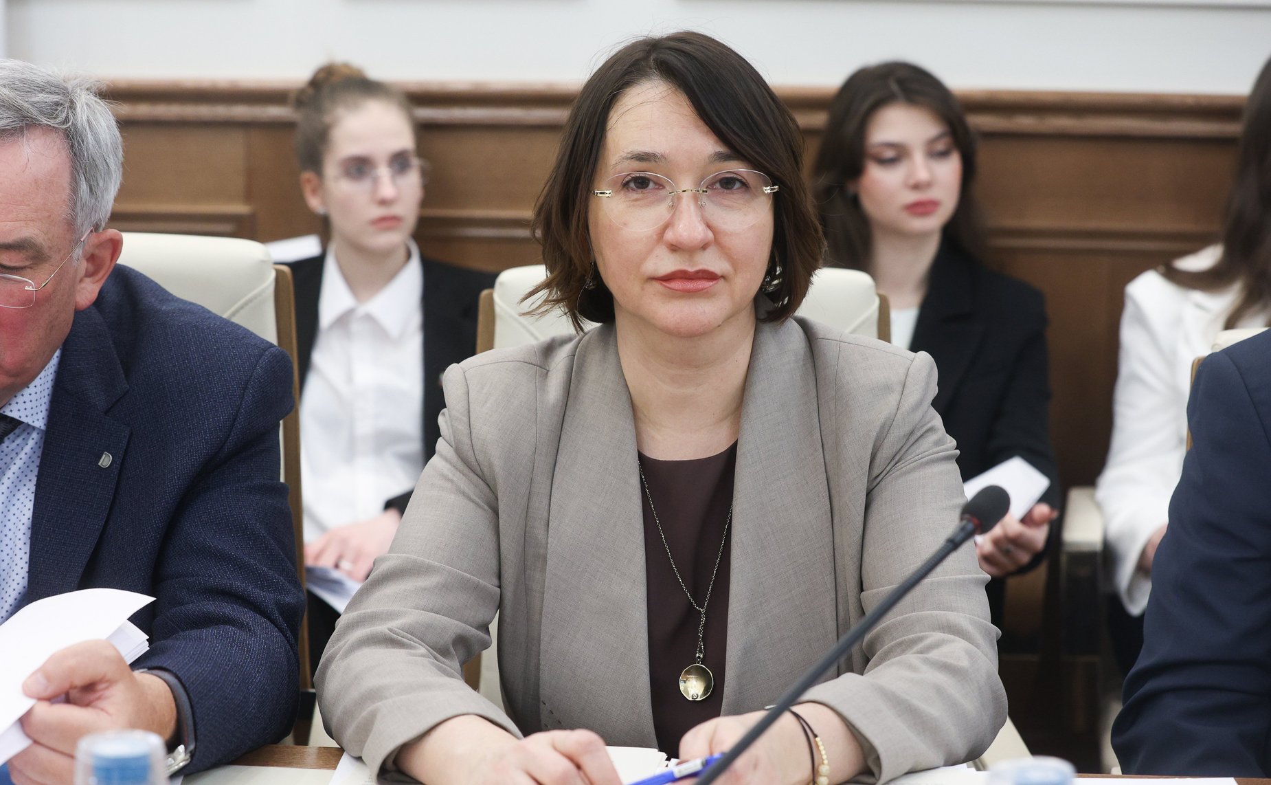 Совещание «Вопросы совершенствования нормативно-правового обеспечения управления имуществом, изъятым у лиц, допустивших коррупционные правонарушения»