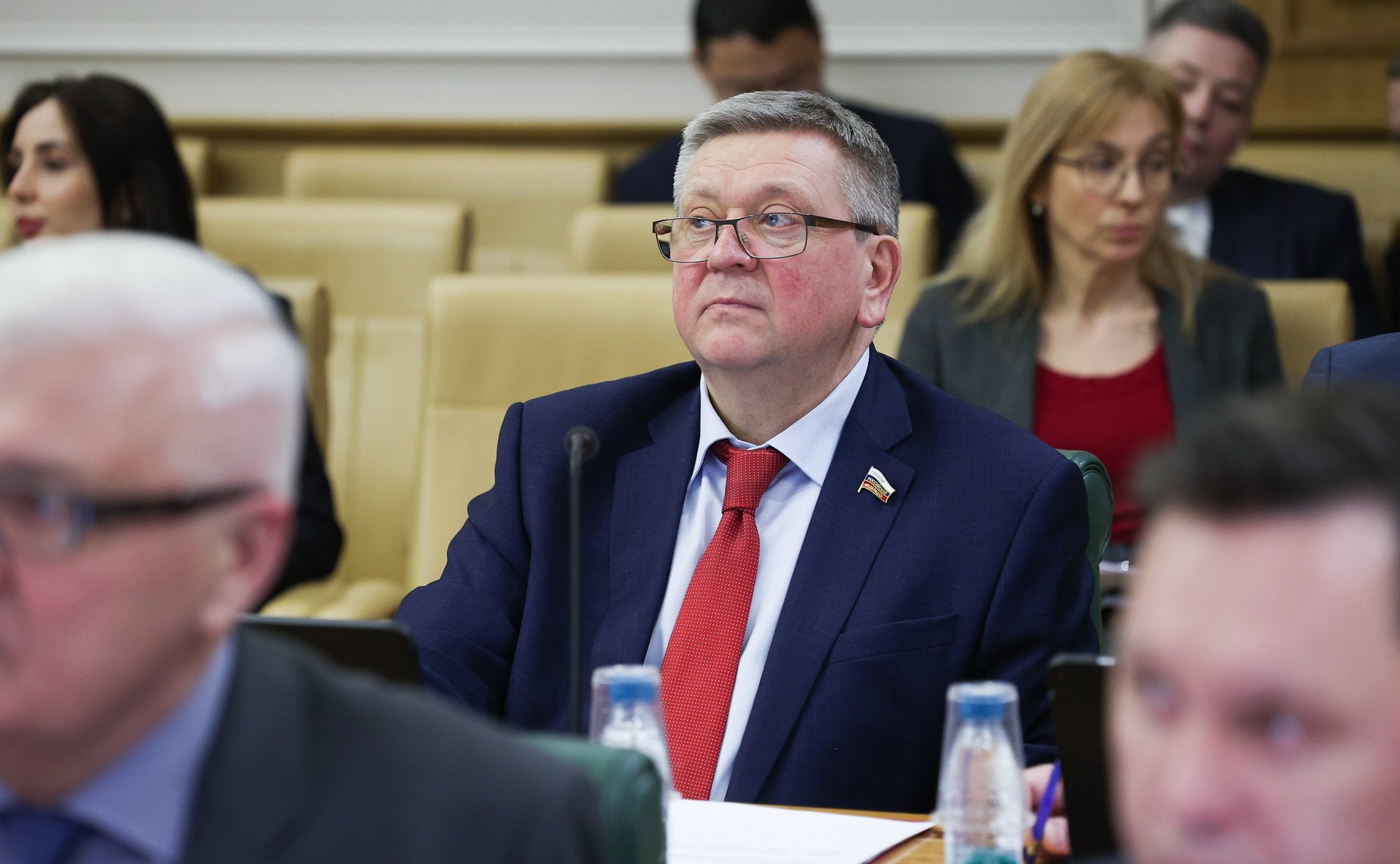 Александр Лутовинов