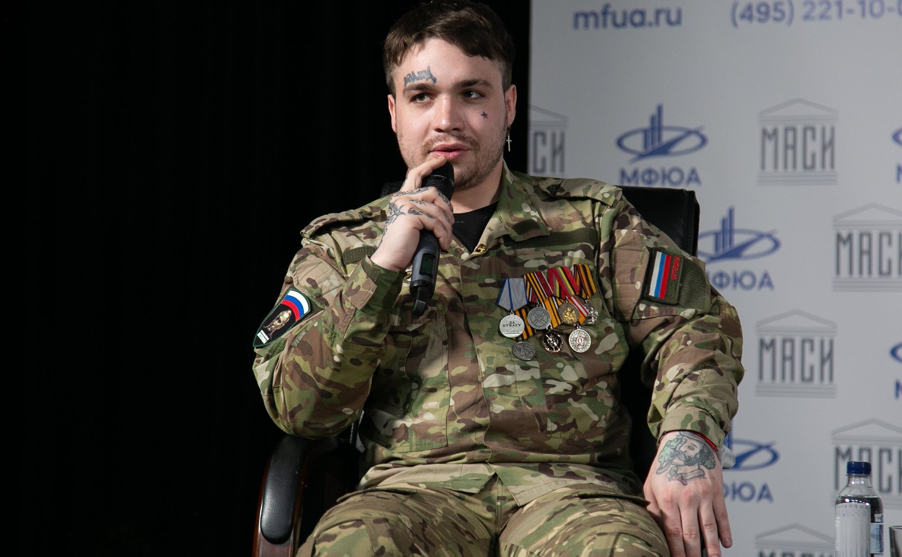 Айрат Гибатдинов встретился со студентами Московского финансово-юридического университета в рамках патриотического мероприятия, посвященного подвигу участников СВО