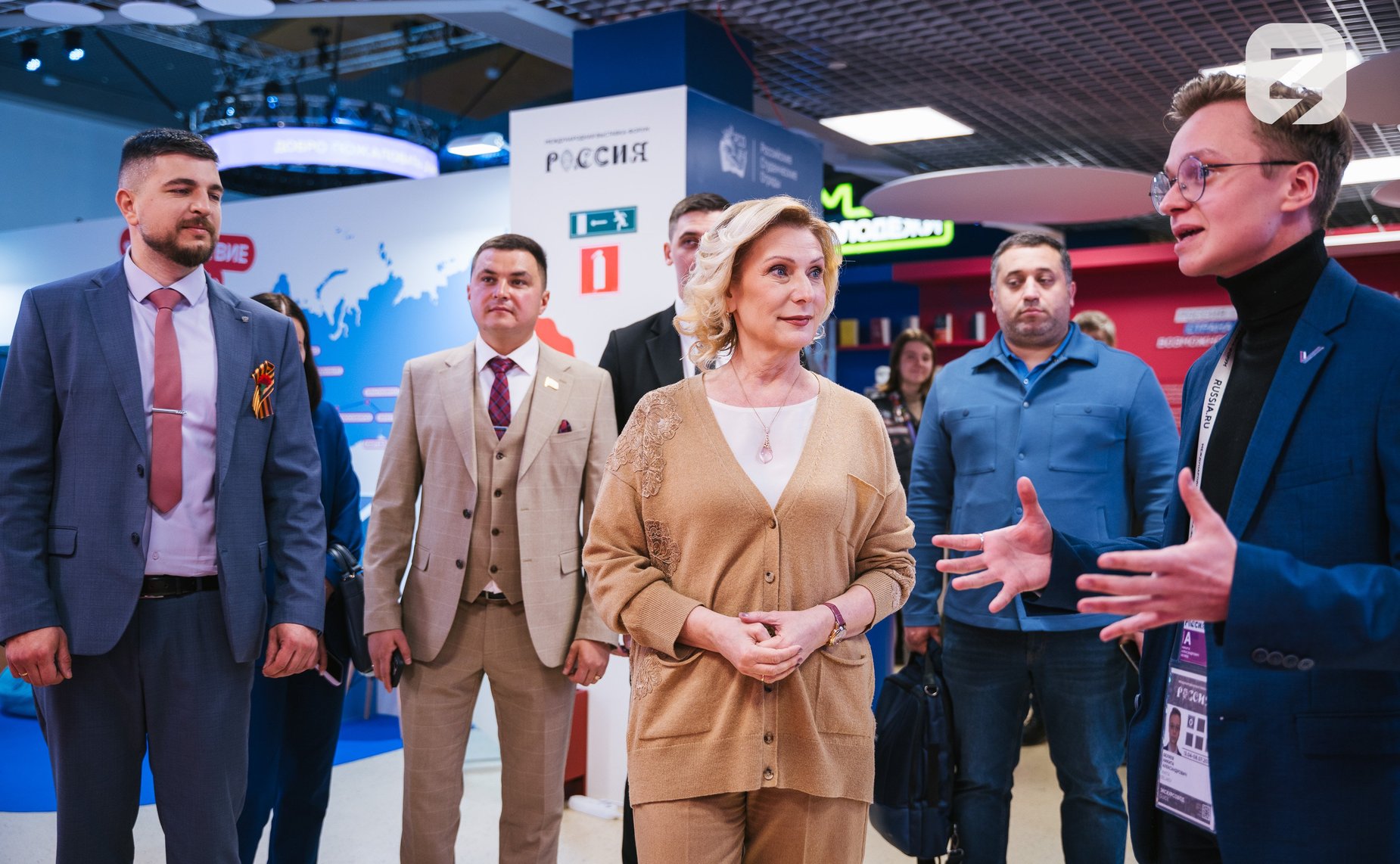 Заместитель Председателя Совета Федерации Инна Святенко приняла участие в проекте «ГосCтартДиалог» в рамках Международной выставки-форума «Россия»