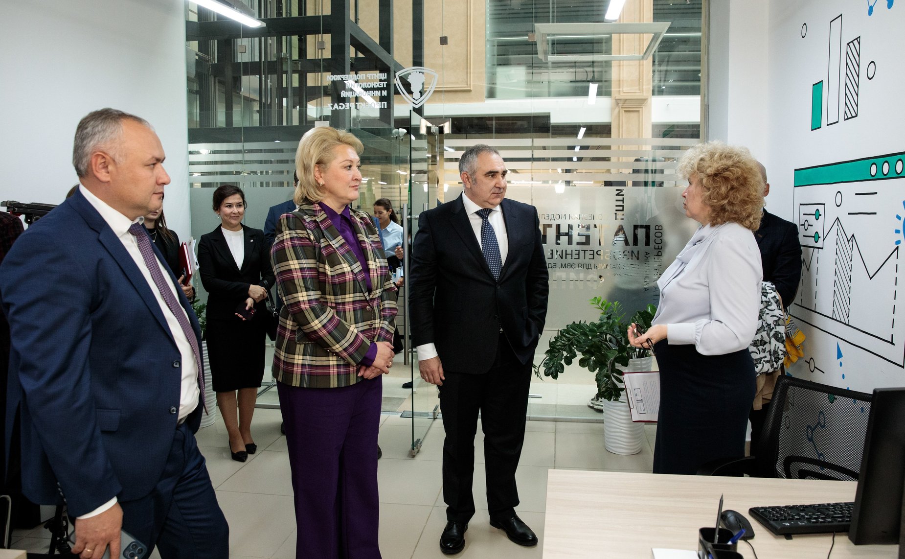Лилия Гумерова приняла участие в церемонии открытия Центра поддержки технологий и инноваций (ЦПТИ)