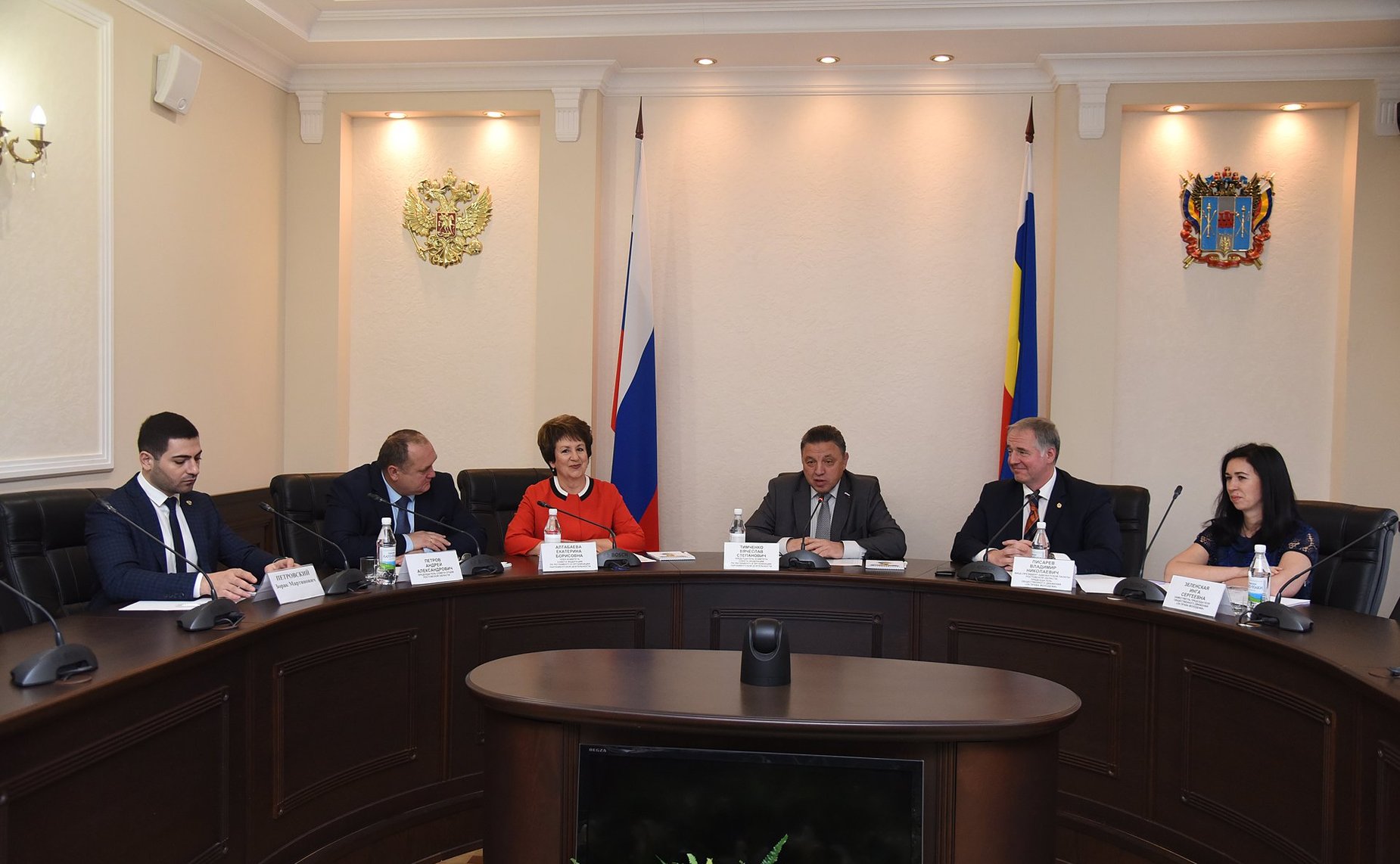 «Круглый стол» Комитета СФ по Регламенту и организации парламентской деятельности на тему «Диалог на равных: Добровольческая деятельность в сфере правового просвещения молодежи»