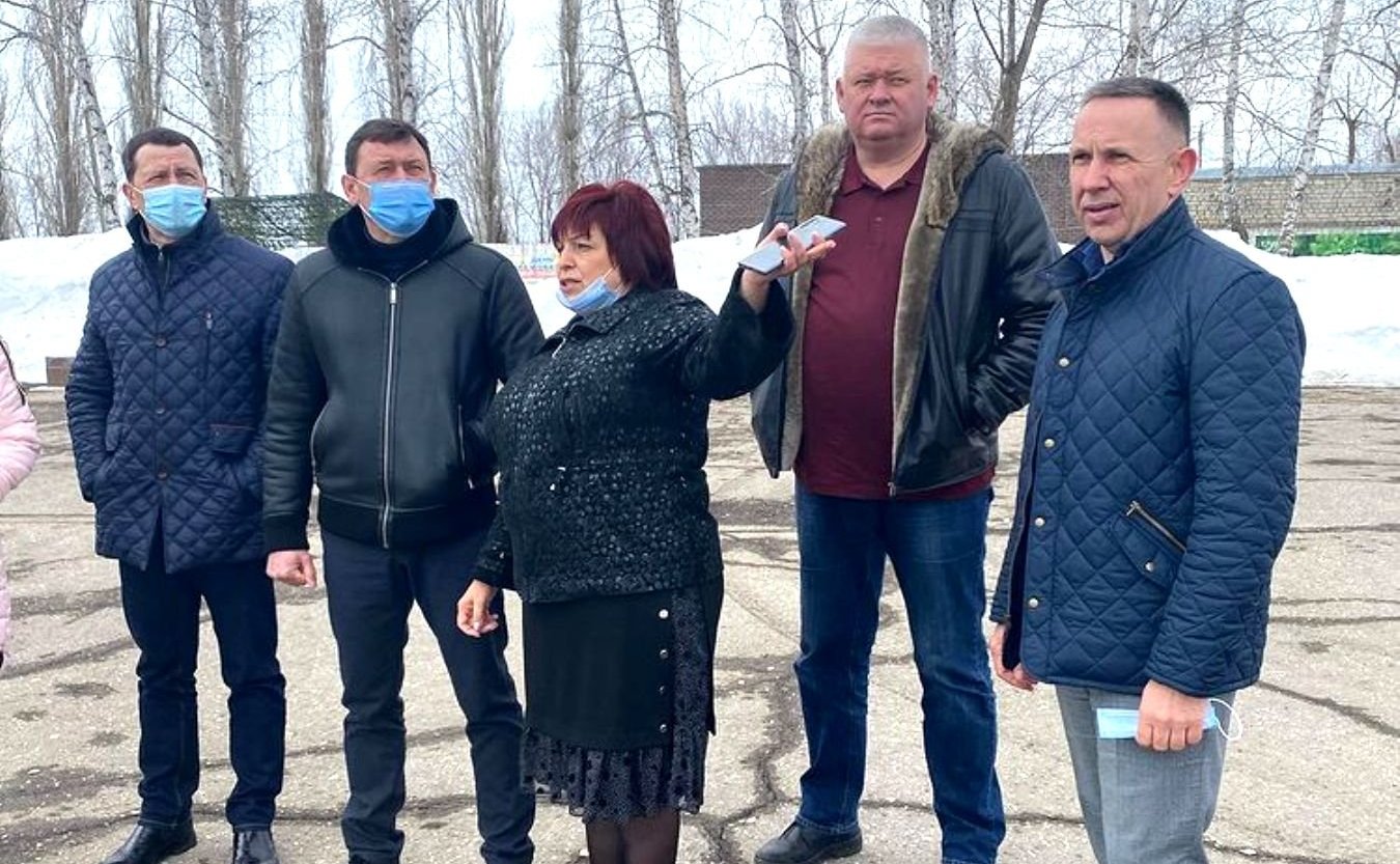 Олег Алексеев в рамках работы в регионе посетил Марксовский район