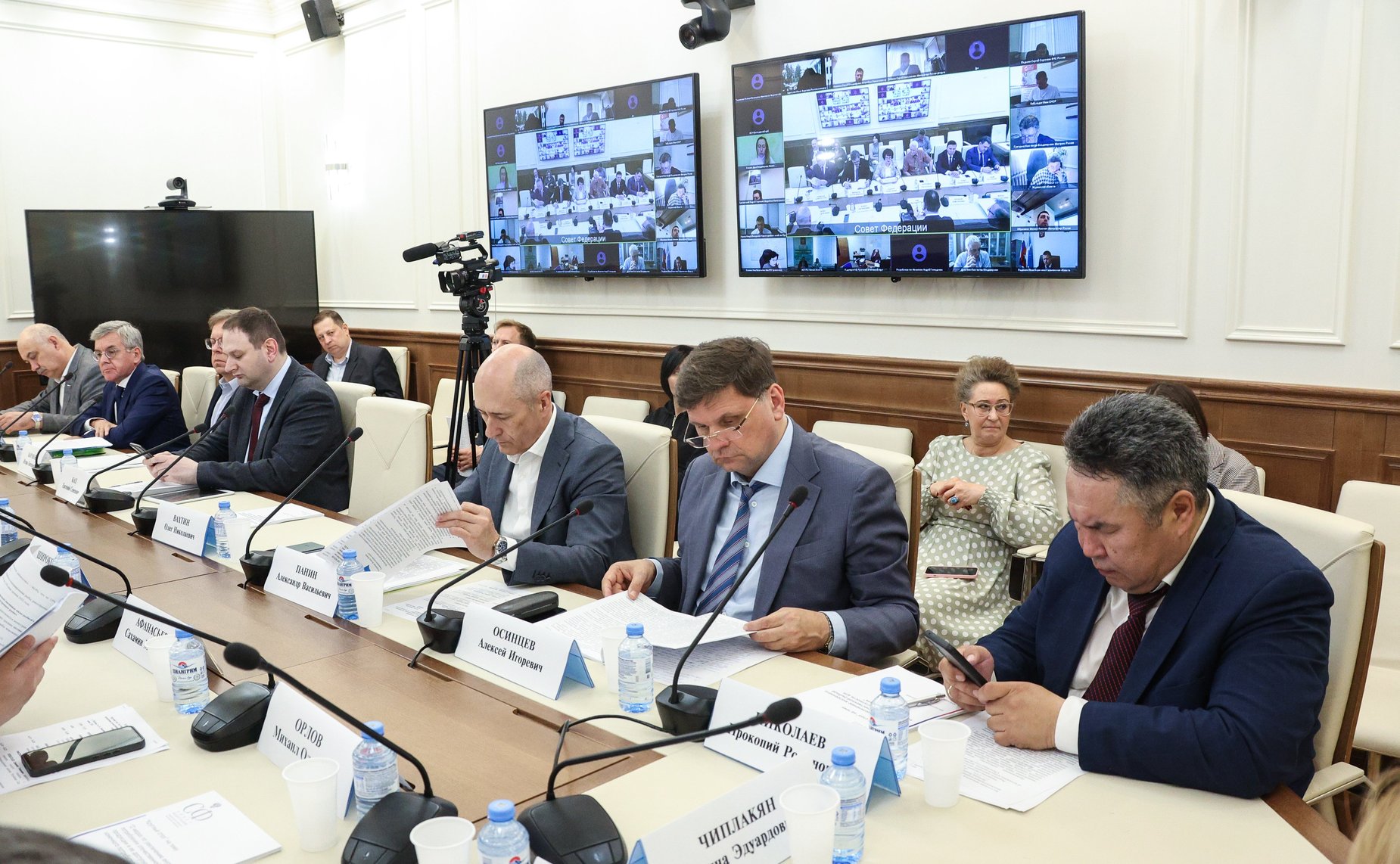 Круглый стол Комитета Совета Федерации по аграрно-продовольственной политике и природопользованию на тему «О мерах по увеличению внутреннего потребления отечественной рыбной продукции и ее доступности для конечного потребителя»