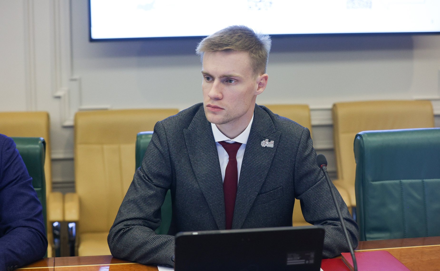 Круглый стол Комитета СФ по экономической политике совместно с Комитетом СФ по науке, образованию и культуре «Вопросы государственной поддержки развития технологического предпринимательства в субъектах Российской Федерации»