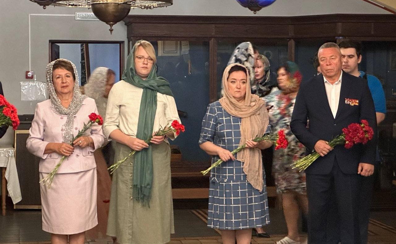 Лариса Мельник приняла участие в памятных мероприятиях, посвящённых 170-й годовщине со дня окончания 349-дневной героической обороны города в годы Крымской войны