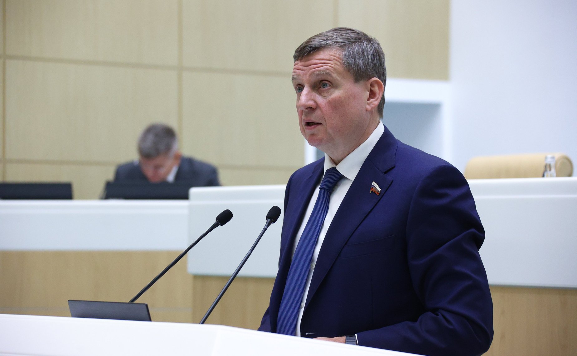 Андрей Епишин