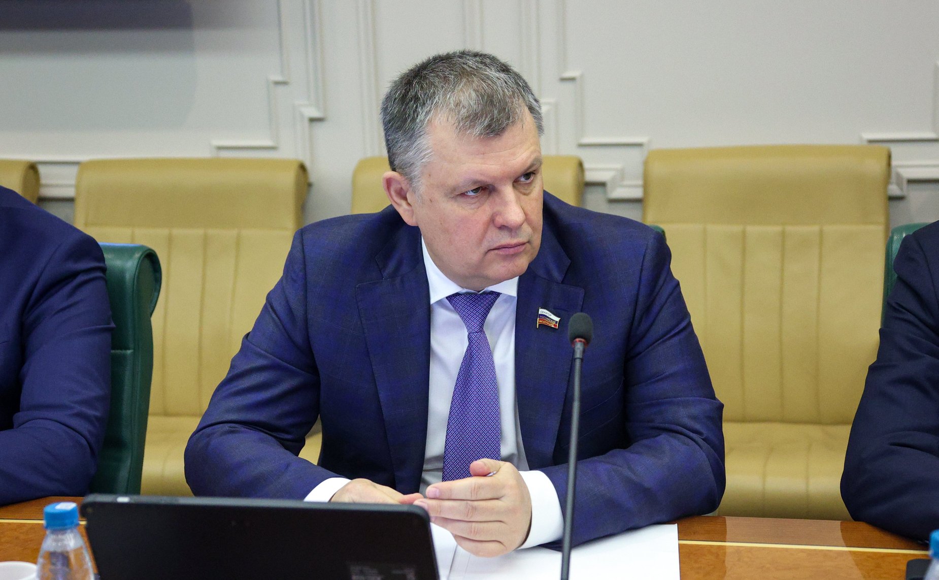 Александр Наролин