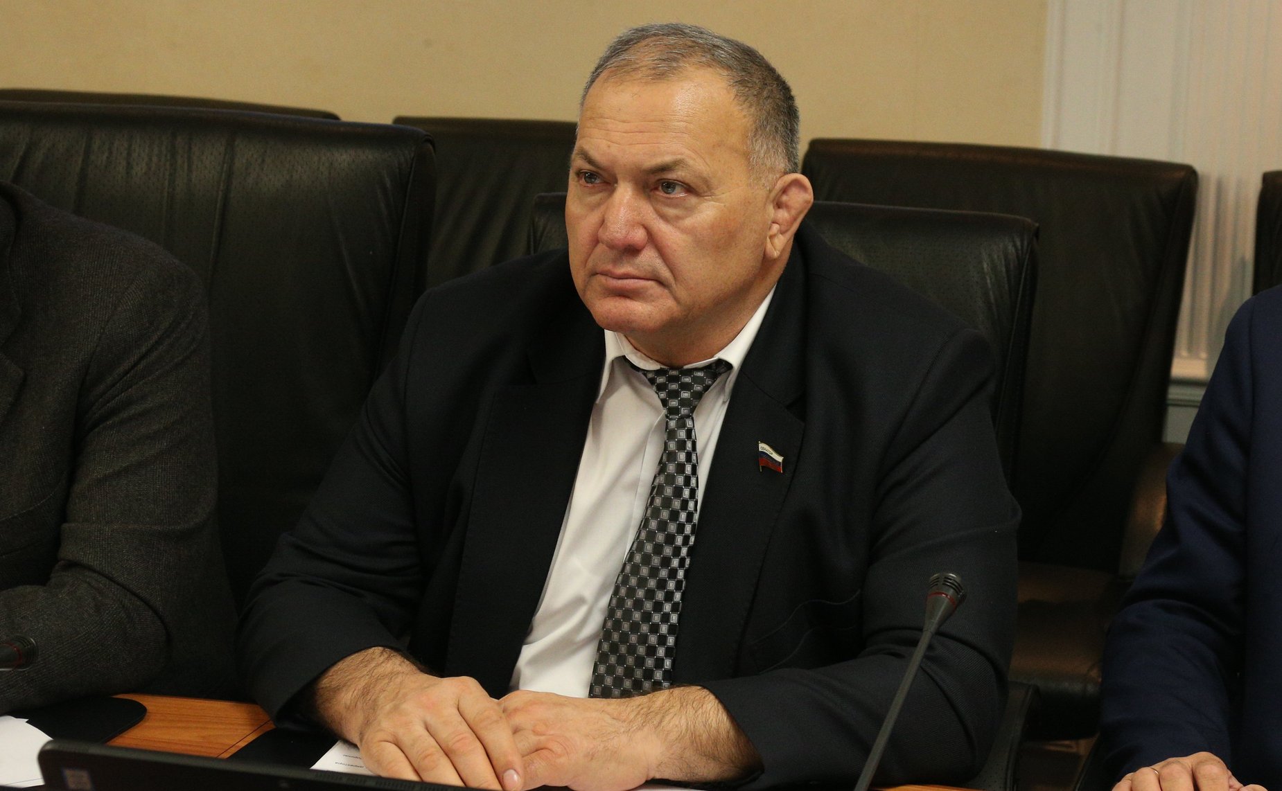 Круглый стол на тему «Стратегии и целевые установки патриотического воспитания школьников и молодежи в условия ведения ментальных войн»