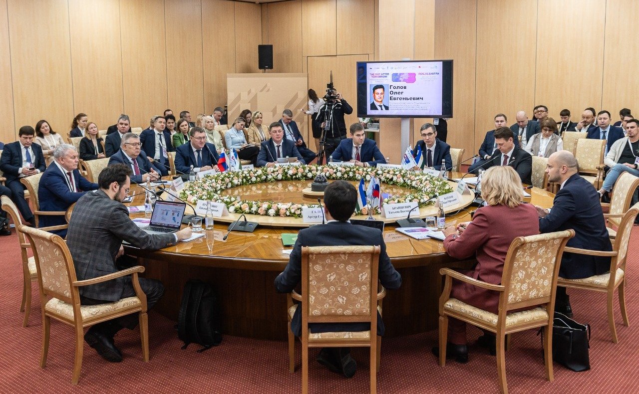 Олег Голов принял участие в Форуме «Международная неделя бизнеса – 2023», состоявшемся в Уфе