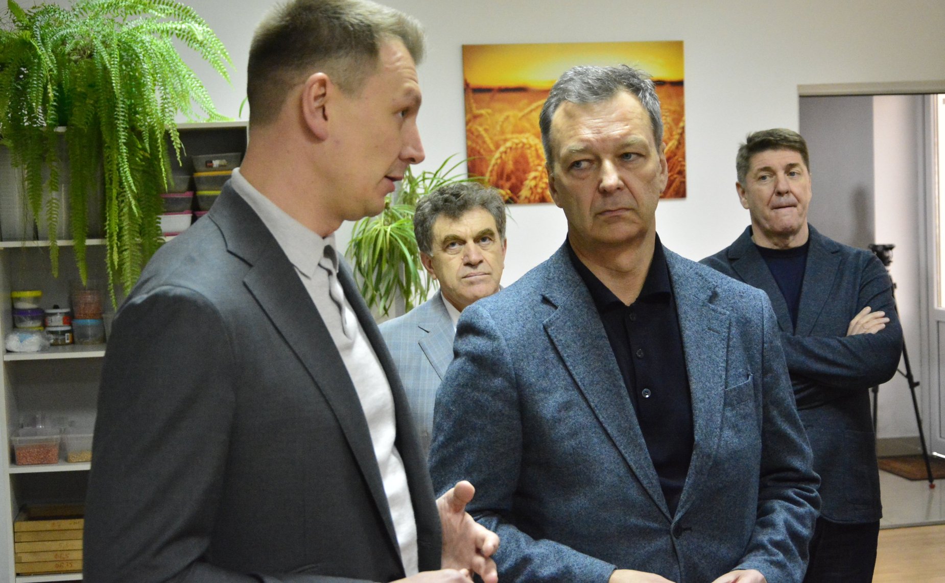 Делегация Совета Федерации во главе с первым заместителем Председателя СФ Андреем Яцкиным прибыла в Карачаево-Черкесскую Республику для обсуждения актуальных вопросов развития АПК