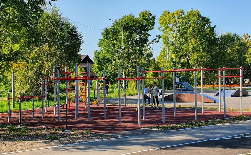 Андрей Базилевский в ходе региональной недели посетил Вяземский — старейший город региона