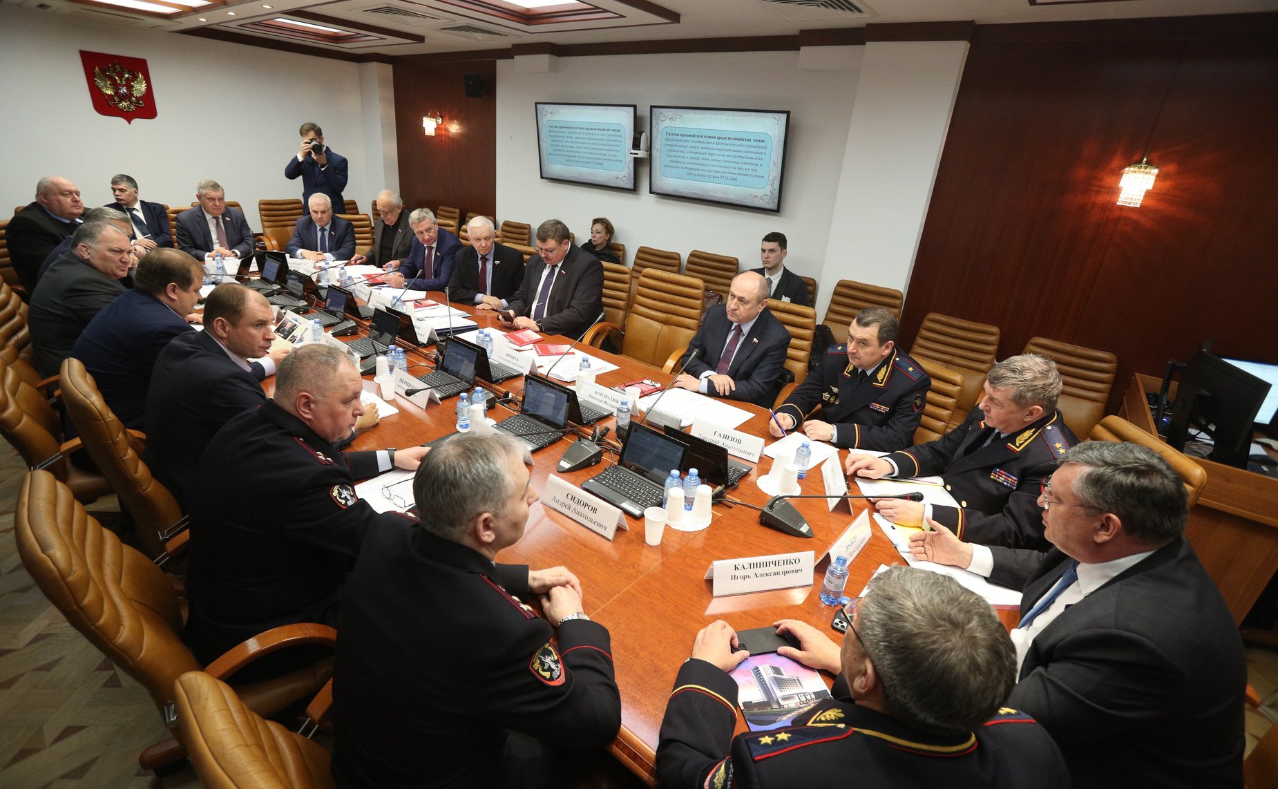 «Круглый стол» Комитета СФ по обороне и безопасности