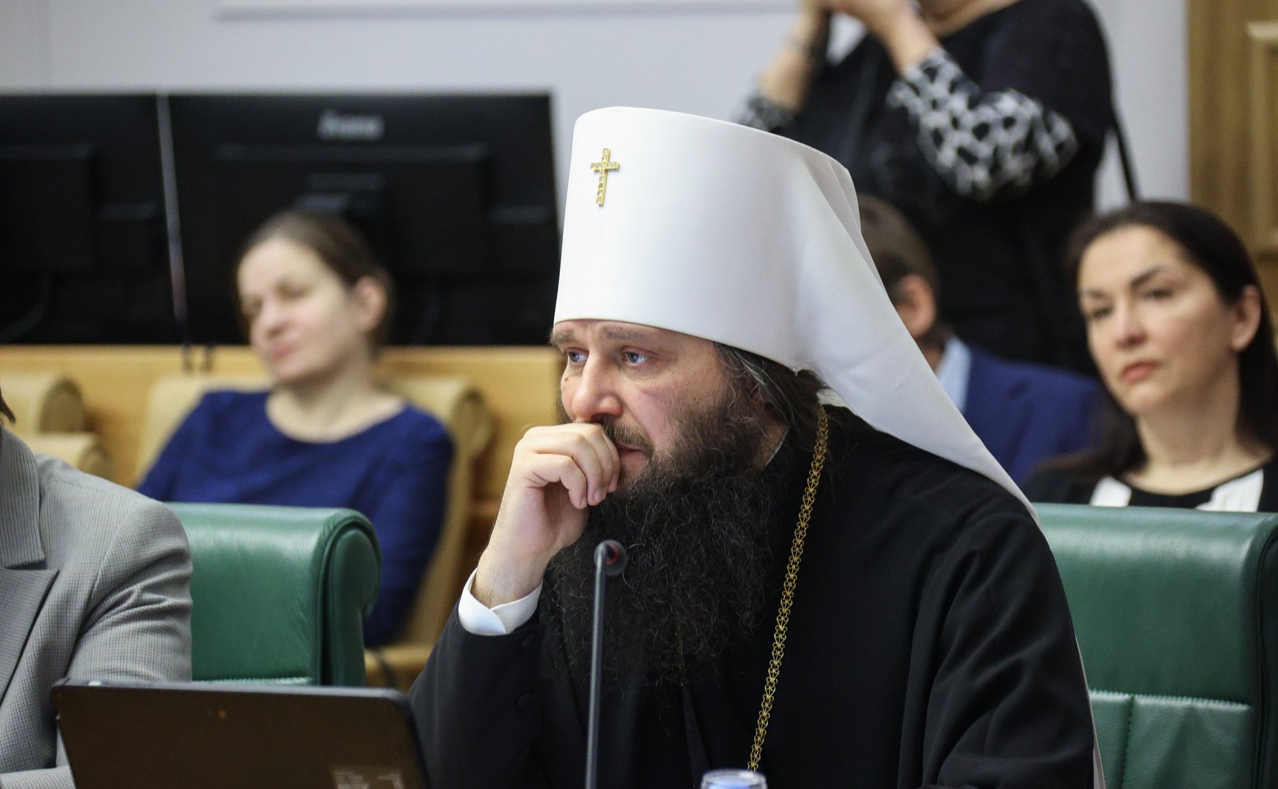 Круглый стол «Традиционные российские духовно-нравственные ценности в образовательном пространстве как средство достижения национального суверенитета» (в рамках XII Рождественских парламентских встреч)