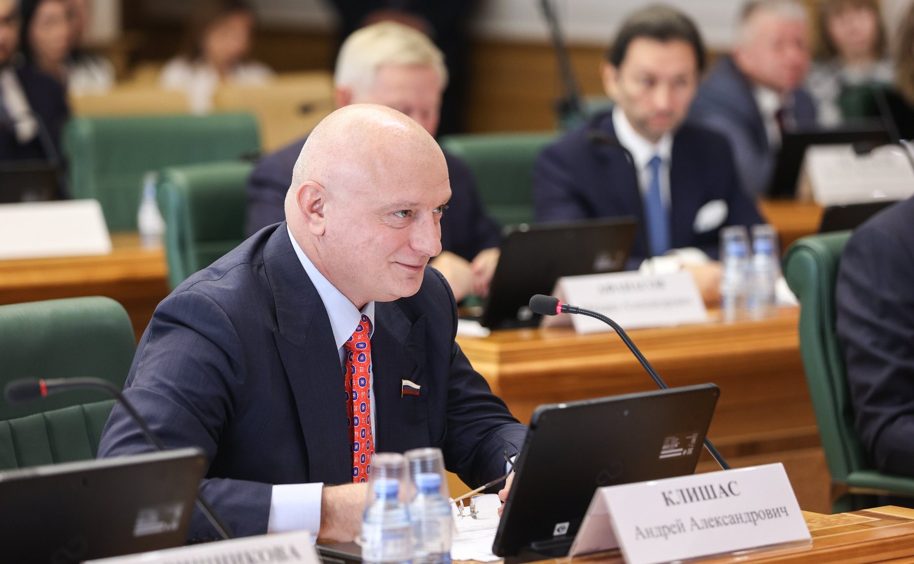 Заседание Комитета СФ по конституционному законодательству и государственному строительству