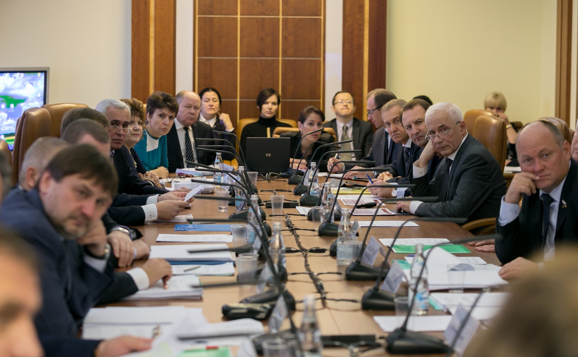 В Совете Федерации состоялось расширенное заседание Комитета по аграрно-продовольственной политике и природопользованию с участием представителей Оренбургской области