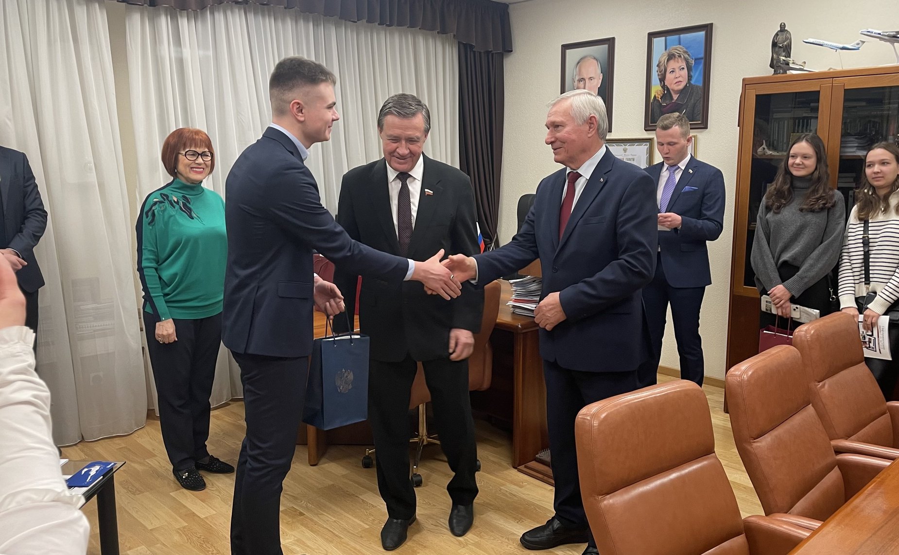 Сергей Рябухин провел встречу со студентами московских вузов, уроженцами Ульяновской области