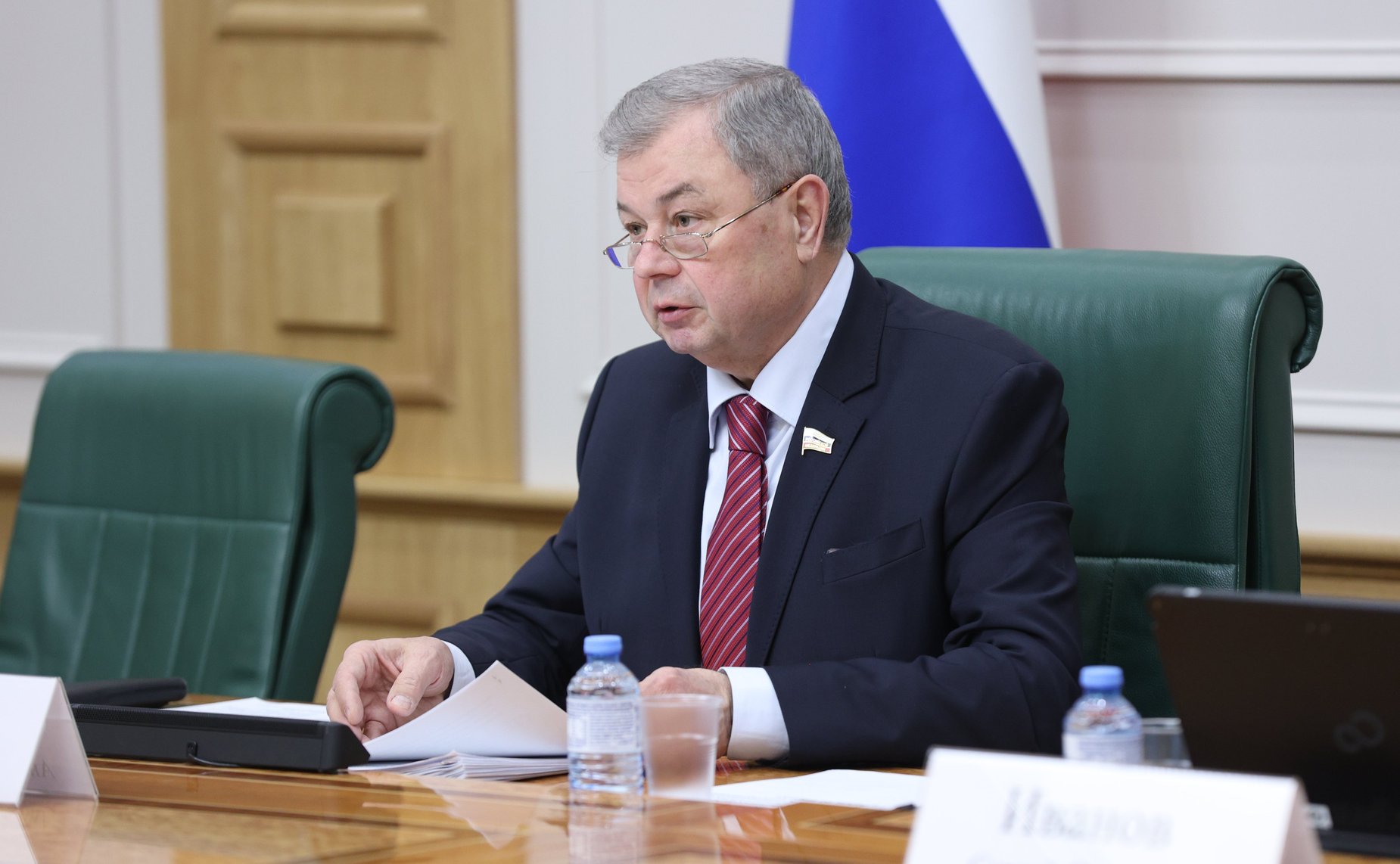 Анатолий Артамонов