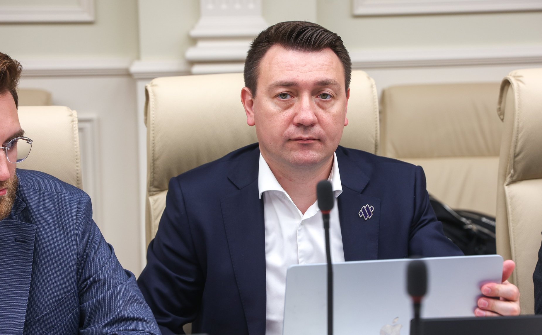 Круглый стол Комитета Совета Федерации по экономической политике совместно с Комитетом Совета Федерации по науке, образованию и культуре «Проблемы реализации национального проекта «Беспилотные авиационные системы». Подготовка кадров»