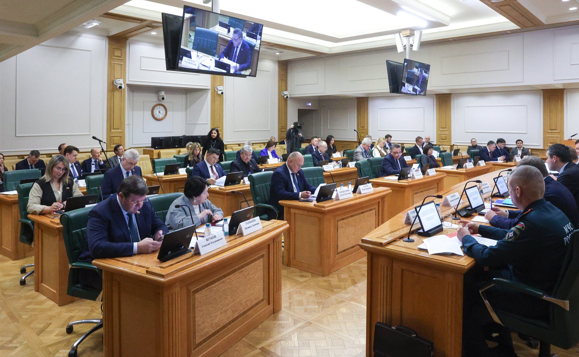 Расширенное заседание Комитета СФ по аграрно-продовольственной политике и природопользованию по подготовке «правительственного часа»