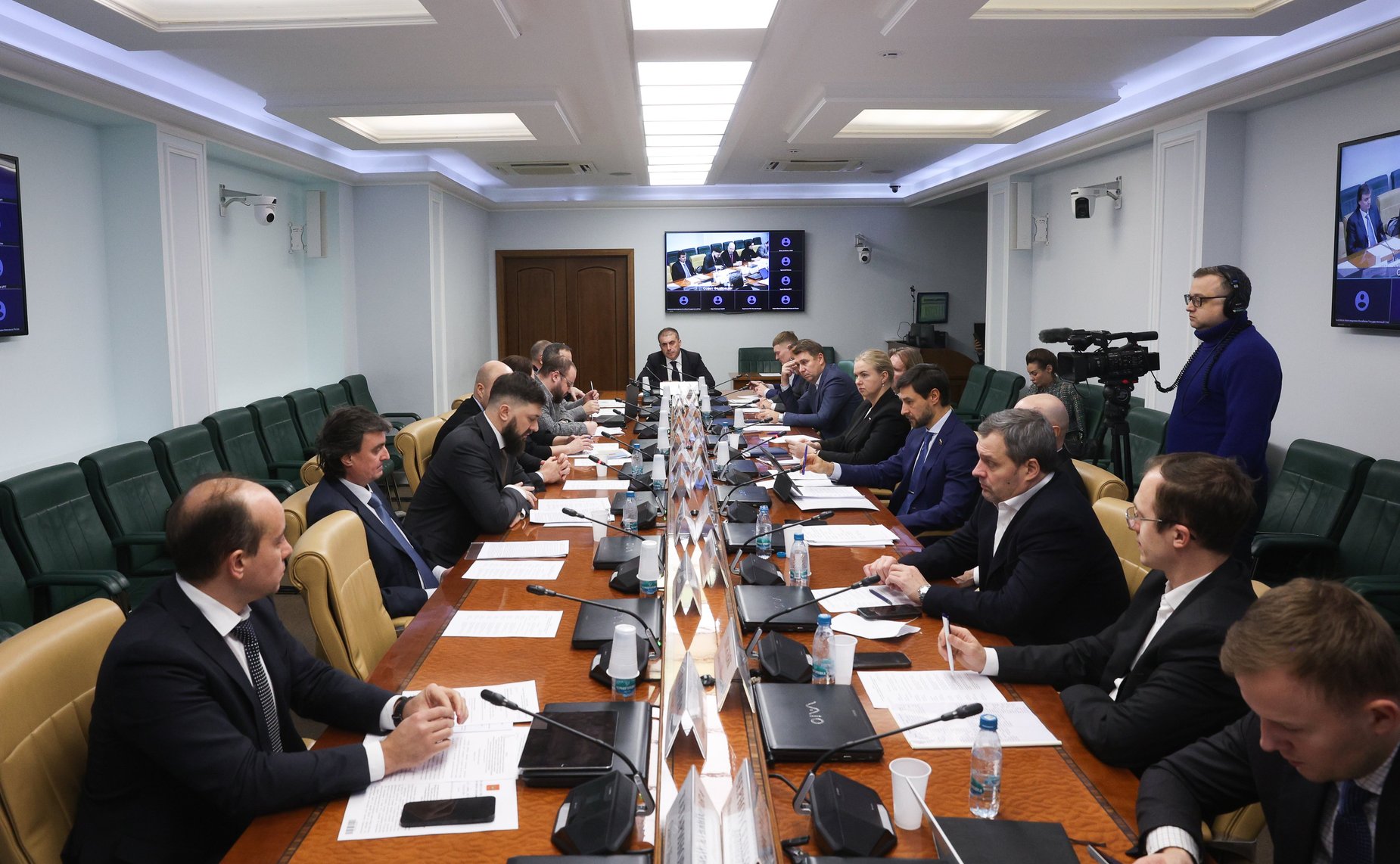 Совещание Комитета СФ по экономической политике «Об эффективности регулирования оборота табачной и никотинсодержащей продукции и о мерах по ее повышению»