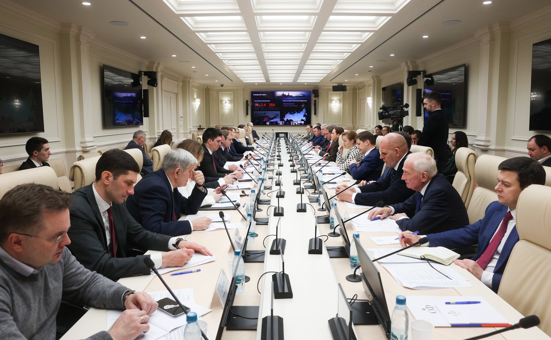 Круглый стол Комитета Совета Федерации по международным делам на тему «Новая геополитика в Арктике»