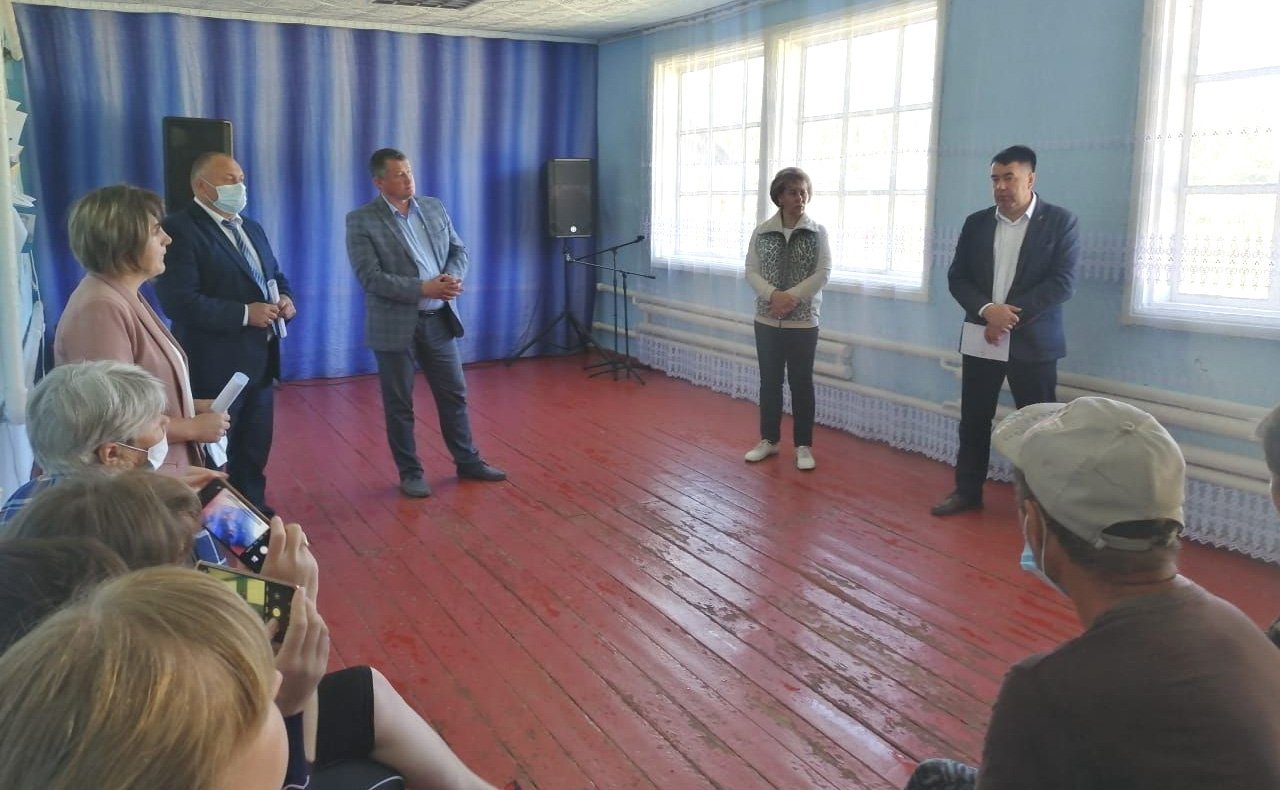 Татьяна Гигель в ходе рабочей поездки в регион встретилась с жителями сел Уймень, Сейка, Каракокша и районного центра Чоя