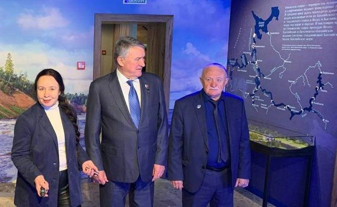 Юрий Воробьев поздравил спасателей Вологодской области, преподавательский состав и воспитанников образовательного центра «Корабелы Прионежья» с профессиональным праздником — Днем спасателя