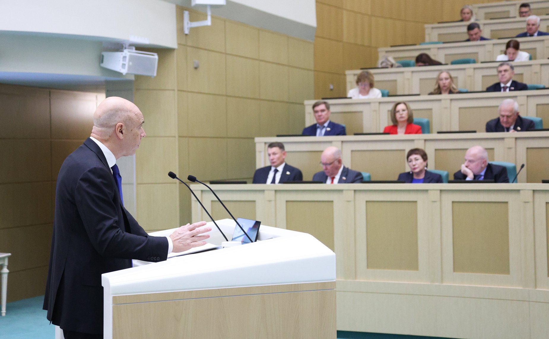 Парламентские слушания Комитета Совета Федерации по бюджету и финансовым рынкам «О параметрах проекта федерального бюджета на 2026 год и плановый период 2027 и 2028 годов»