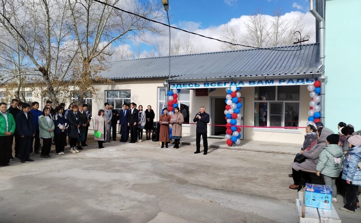 Сергей Михайлов принял участие в торжественном открытии школы в селе Кулусутай Ононского района