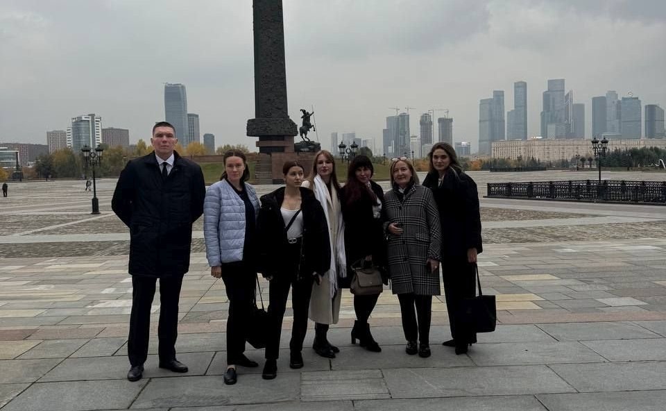 Наталья Котова встретилась в Совете Федерации с победителями Всероссийского конкурса научно-исследовательских работ студентов «Юристы и право в период Великой Отечественной войны (1941-1945гг.)»