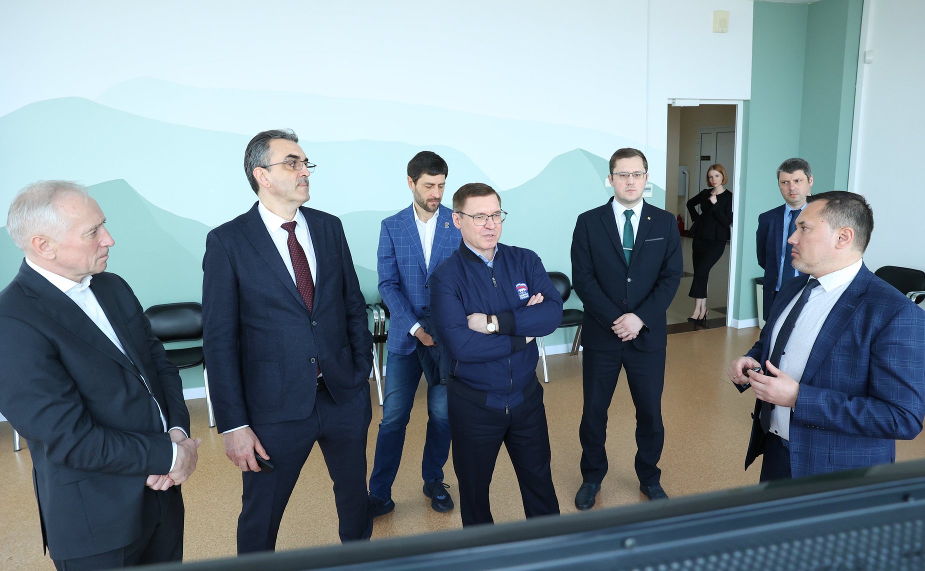 Первый заместитель Председателя Совета Федерации Владимир Якушев осмотрел Особую экономическую зону (ОЭЗ) «Томск»