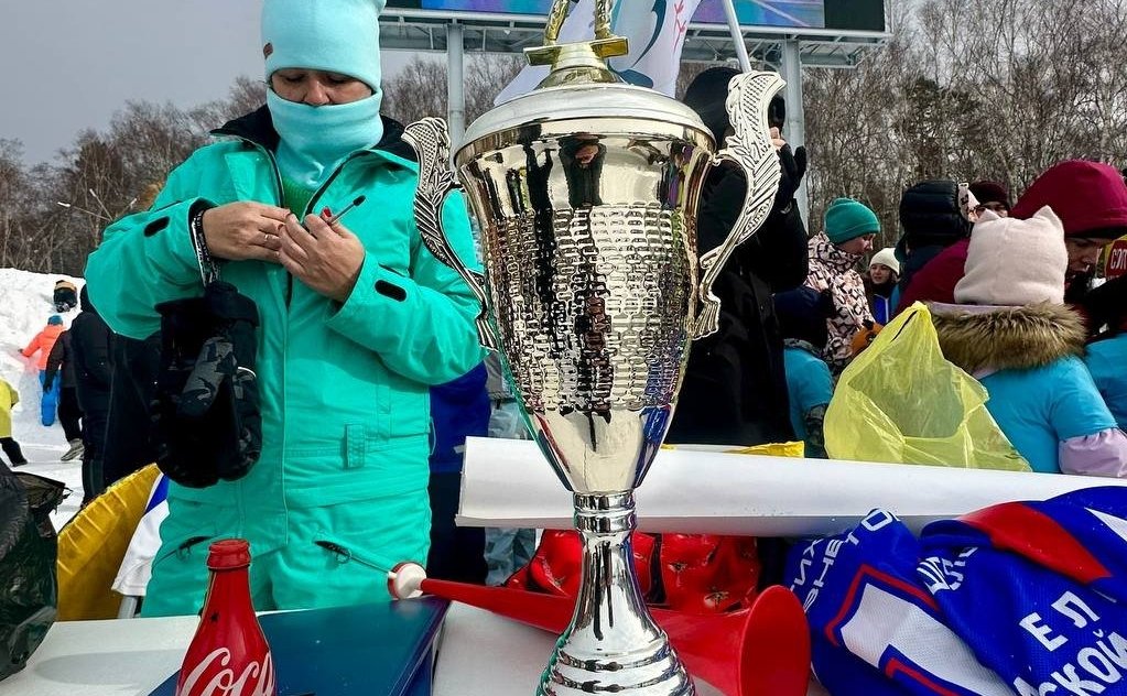 Андрей Хапочкин открыл соревнования «Хоккей в валенках»