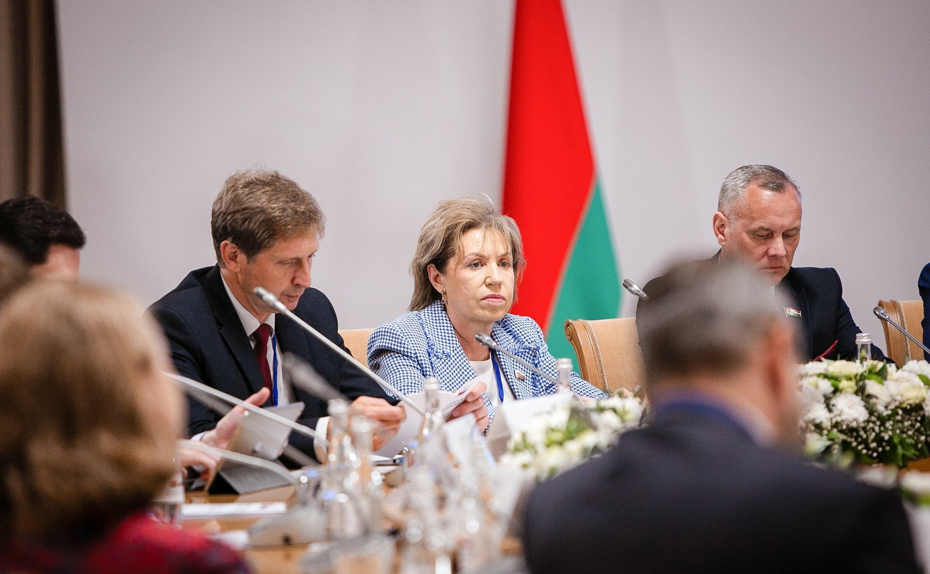 Заседание секции 1 «Гуманитарное сотрудничество России и Беларуси. Итоги десятилетия и перспективы развития». X Форум регионов России и Беларуси