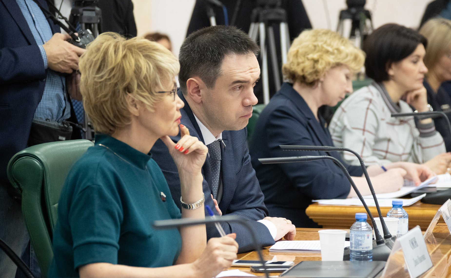 Парламентские слушания на тему «Перспективы, темпы и проблемы газификации в субъектах Российской Федерации»