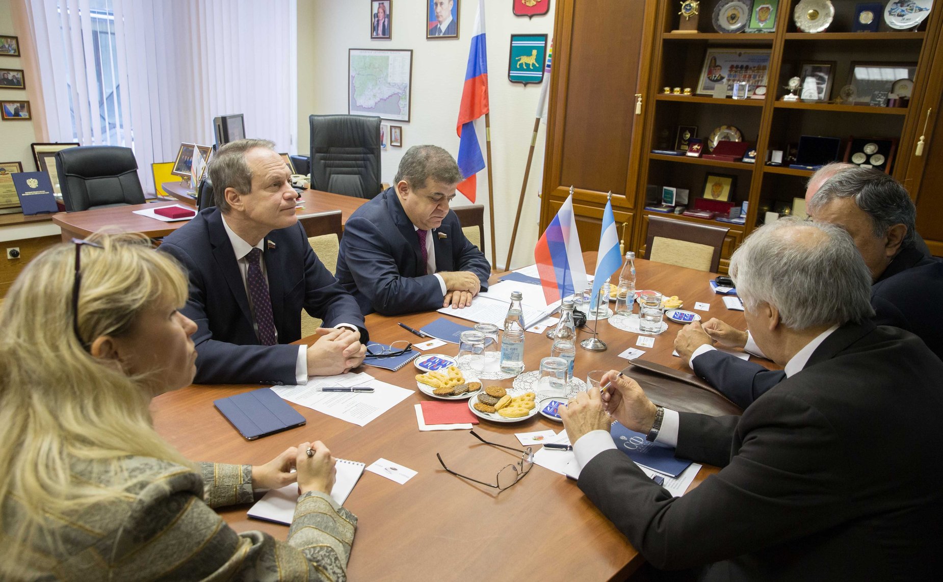 Встреча В. Джабарова с председателем парламентской Группы дружбы с Российской Федерацией Национального Конгресса Аргентины Родольфо Хулио Уртубеем