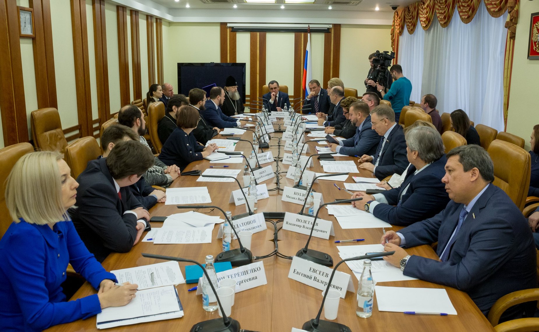 Совещание по подготовке VIII Рождественских парламентских встреч в рамках XXVIII Международных Рождественских образовательных чтений на тему «Великая Победа: наследие и наследники»