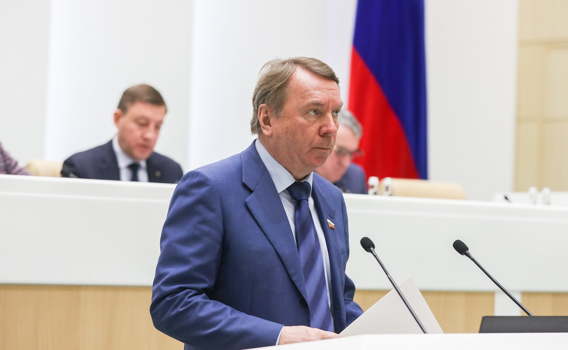 Владимир Кожин