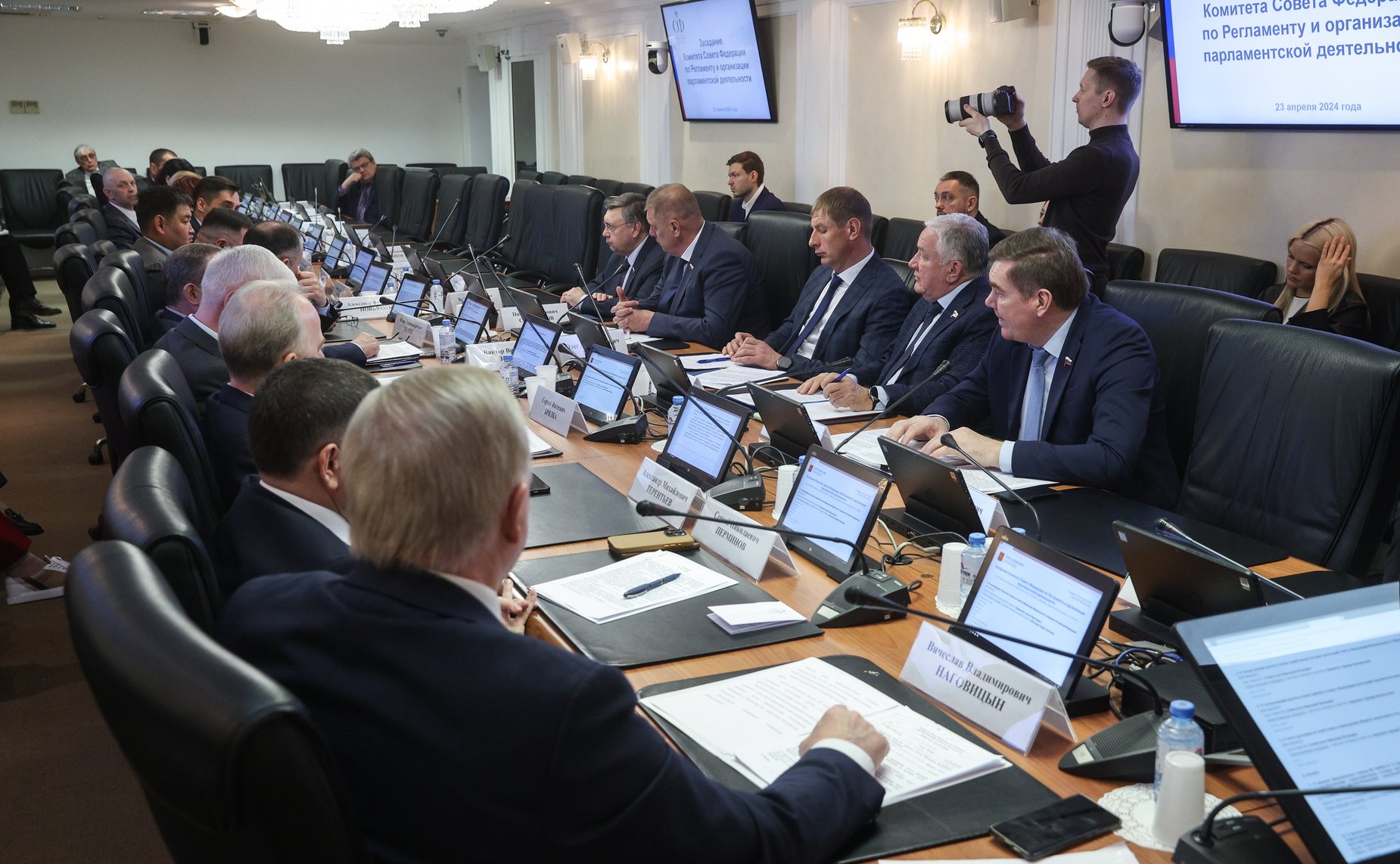 Заседание Комитета Совета Федерации по Регламенту и организации парламентской деятельности